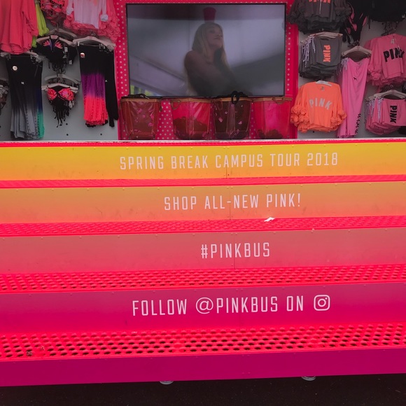VS PINK COLLECTIBLE PINK BUS GIFT CARD - Picture 2 of 6